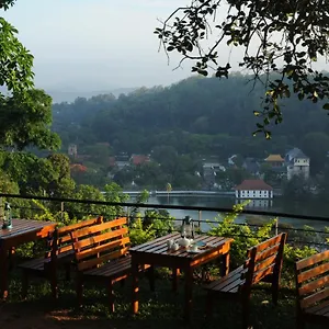 Hotel See Kandy 3*, Канди Шри-Ланка